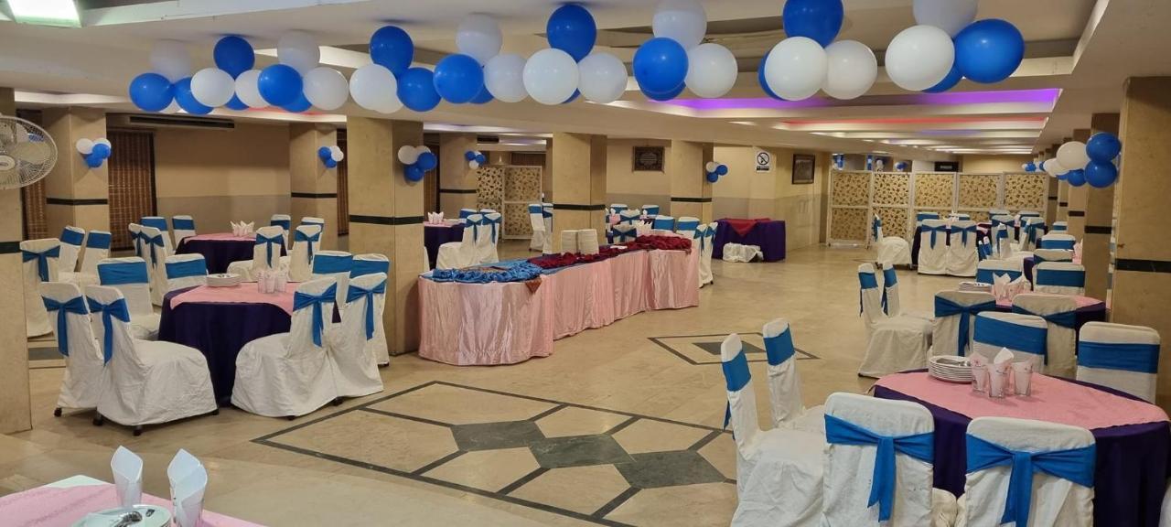 Grace Crown Hotel Islamabad Esterno foto