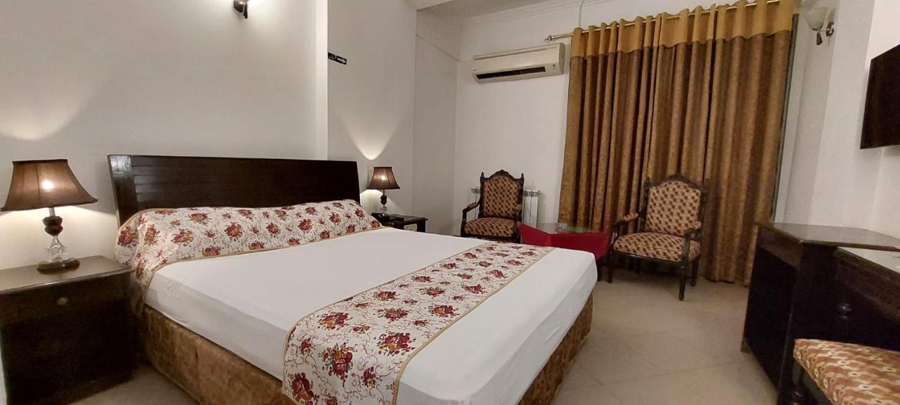 Grace Crown Hotel Islamabad Esterno foto