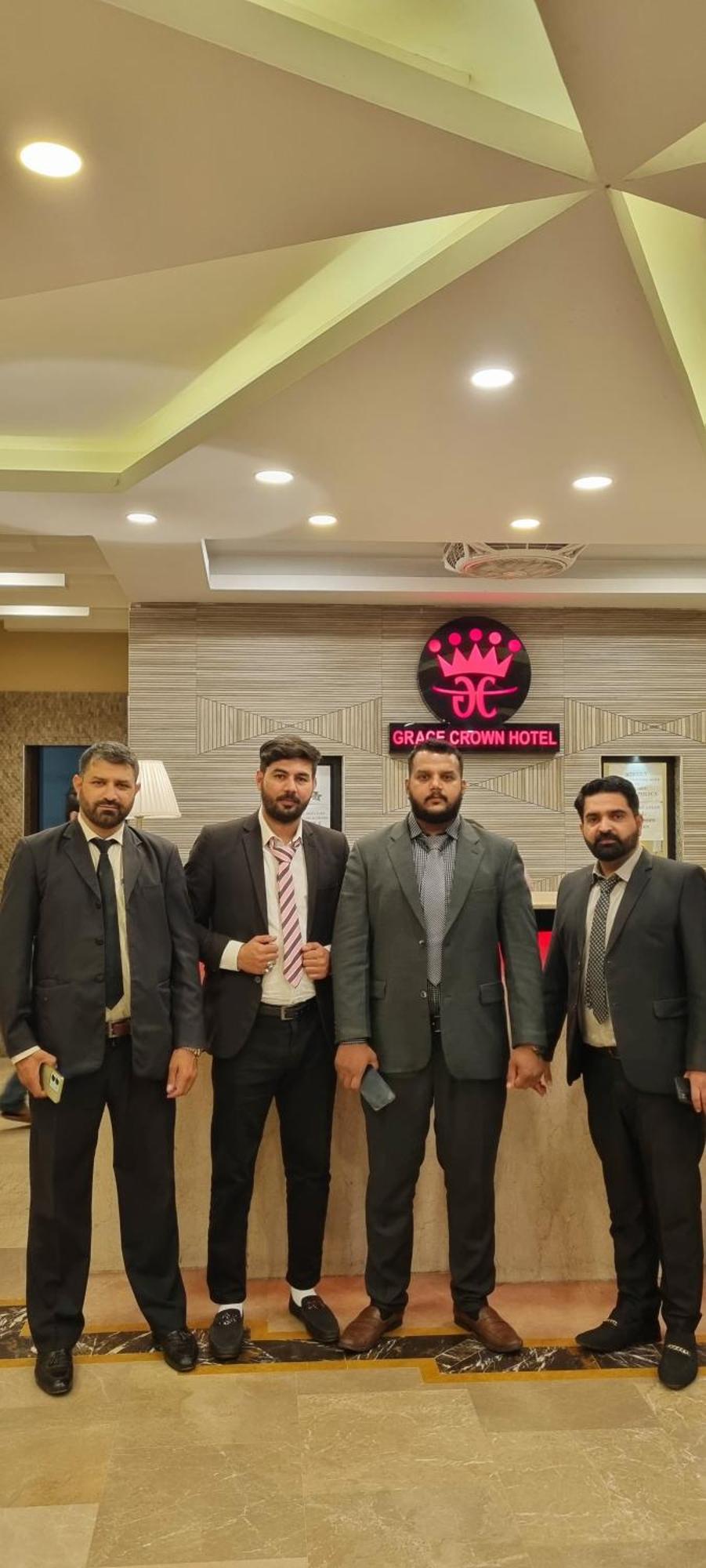 Grace Crown Hotel Islamabad Esterno foto