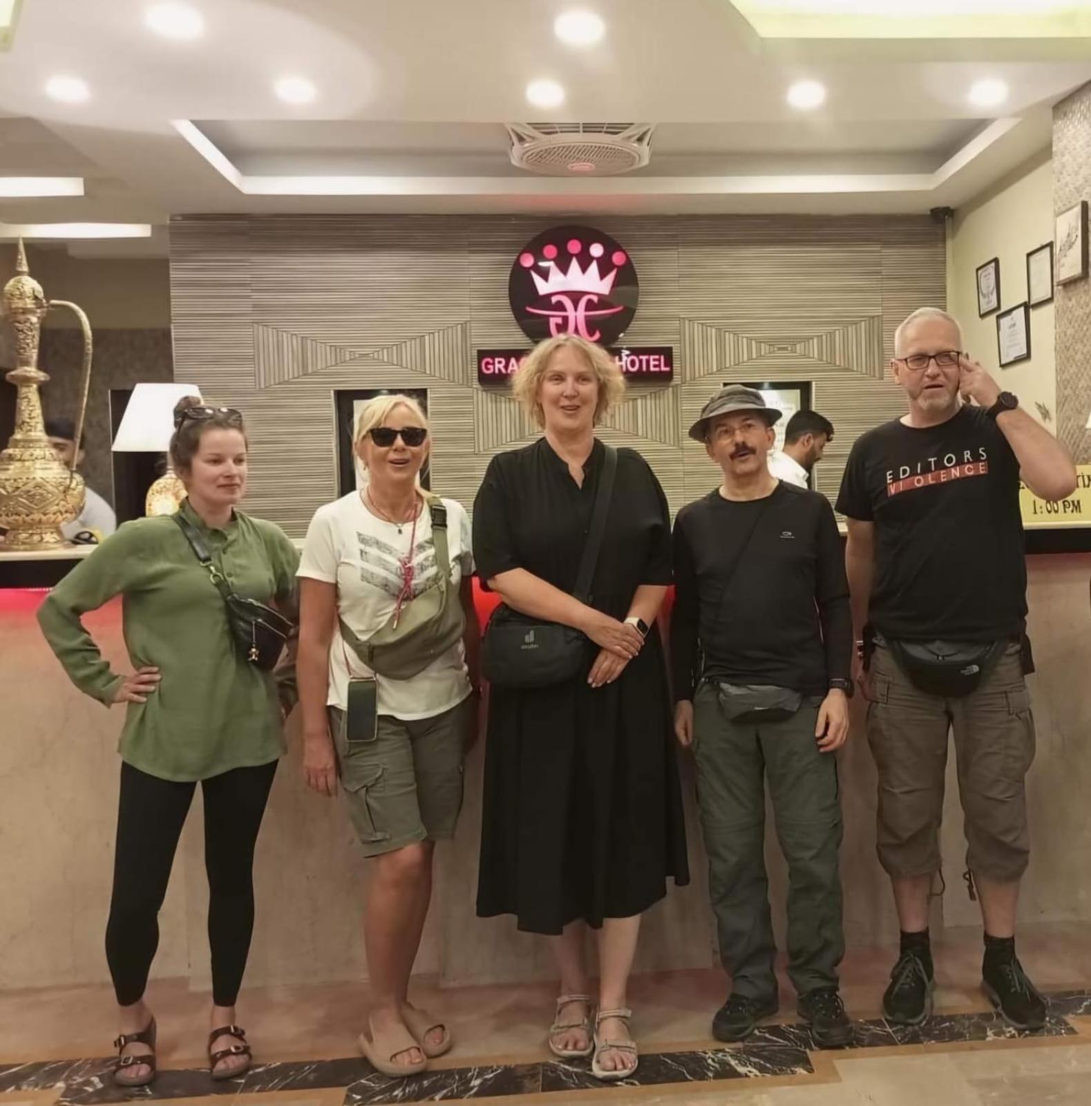 Grace Crown Hotel Islamabad Esterno foto